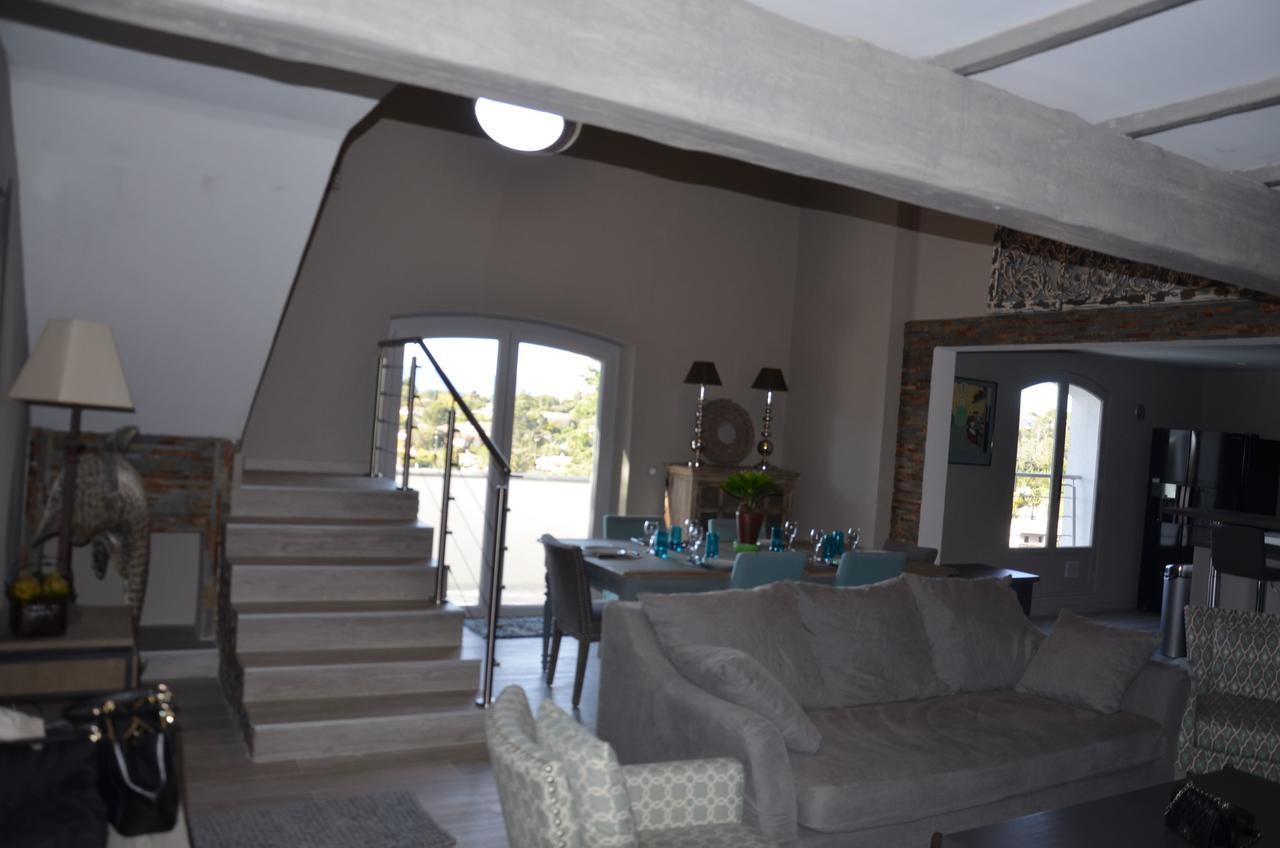 Belle Maison Avec Piscine Dans Les Hauteurs A Saint Raphael Exteriér fotografie